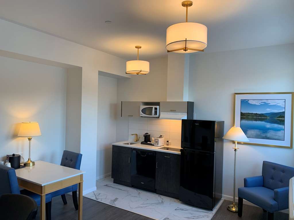 Crown Columbia Hotel; BW Premier Collection Trail Phòng bức ảnh