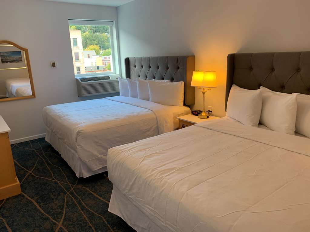 Crown Columbia Hotel; BW Premier Collection Trail Phòng bức ảnh
